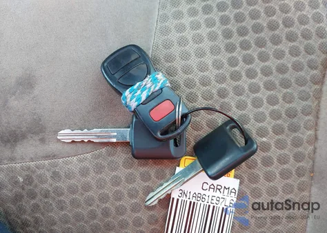 2007 Nissan Sentra 2.0S z USA, uszkodzony, nr VIN 3N1AB61E97L605467